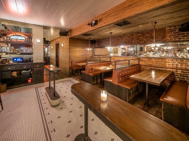 Front Bar 6.jpg