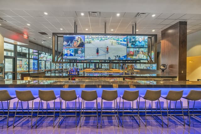 Main Bar 2 - Minneapolis.jpg
