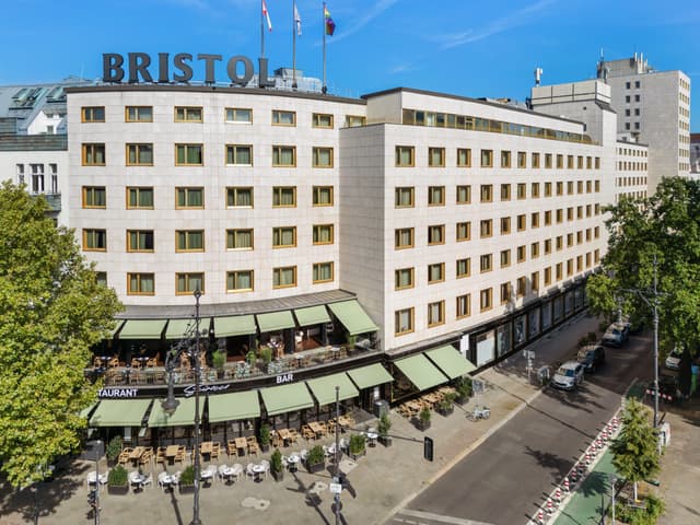 Bristol Beriln_Fassade_1.jpg