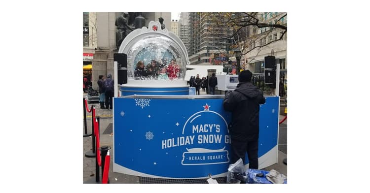 Macy's Herald Square-Holiday Snow Globe