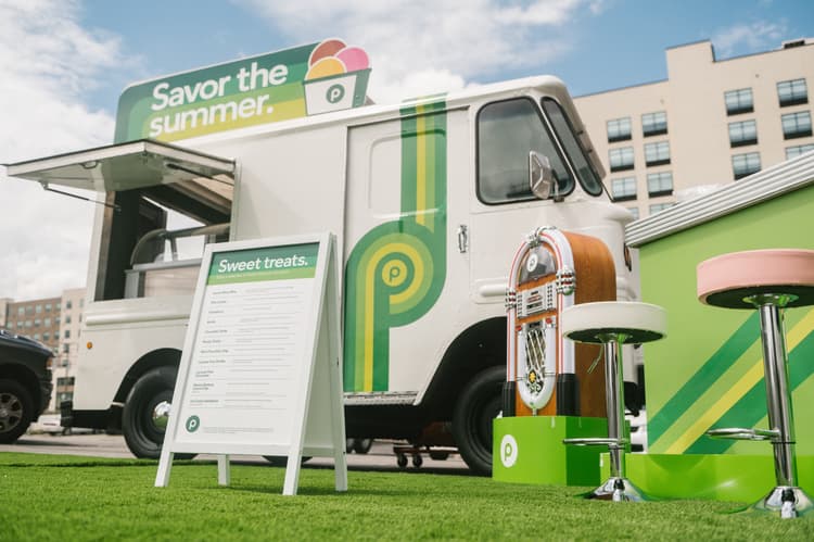 Publix Summer Theme Pop-Up