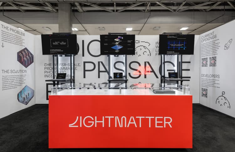 Lightmatter Tradeshow Booth 