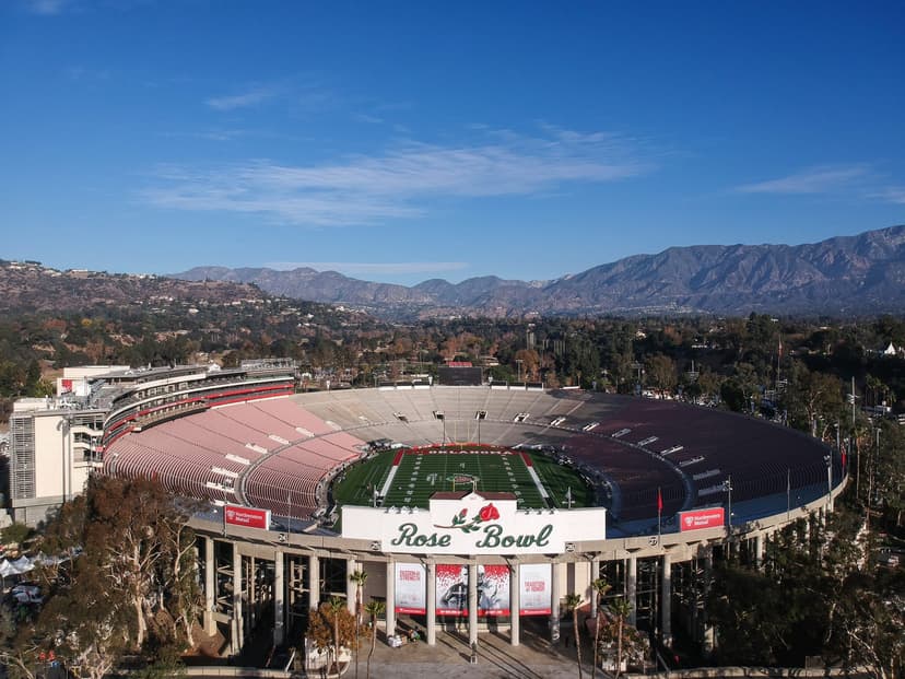 Largest Stadiums and Arenas in California