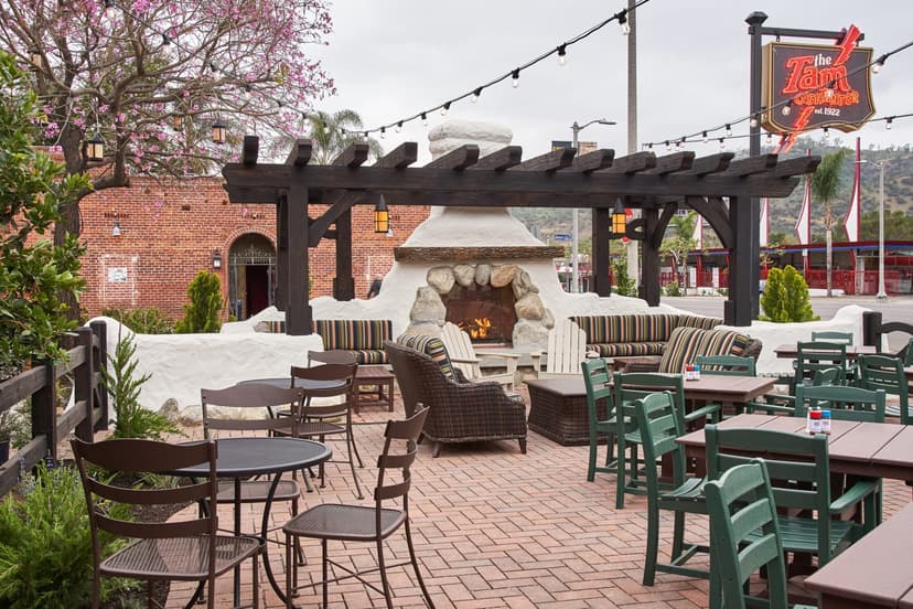 17 Best Fireside Dining Restaurants in Los Angeles