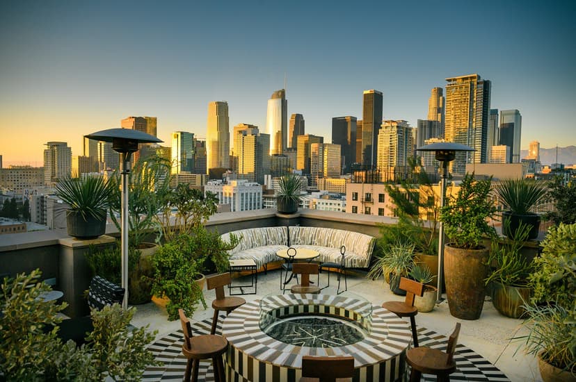 6 Best Rooftop Restaurants In L.A. (1)