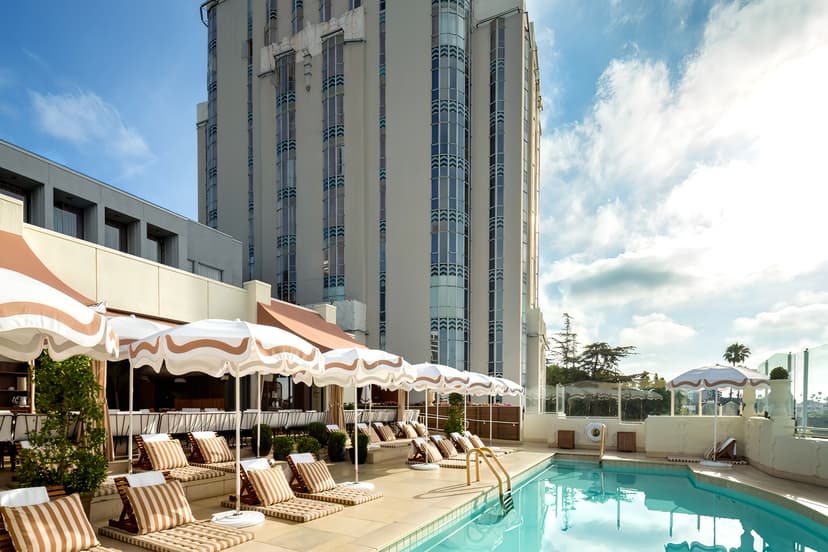The 15 Best Hotel Pools In Los Angeles For The Ultimate Summer Daycation