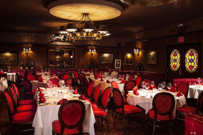 The Best Restaurants for Group Dining in Las Vegas
