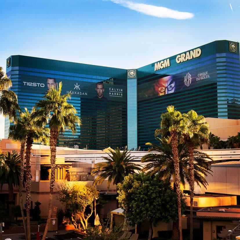 15 Best Hotels in Las Vegas
