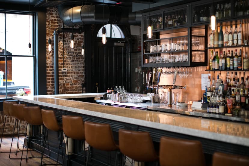 14 Best Bars in Savannah