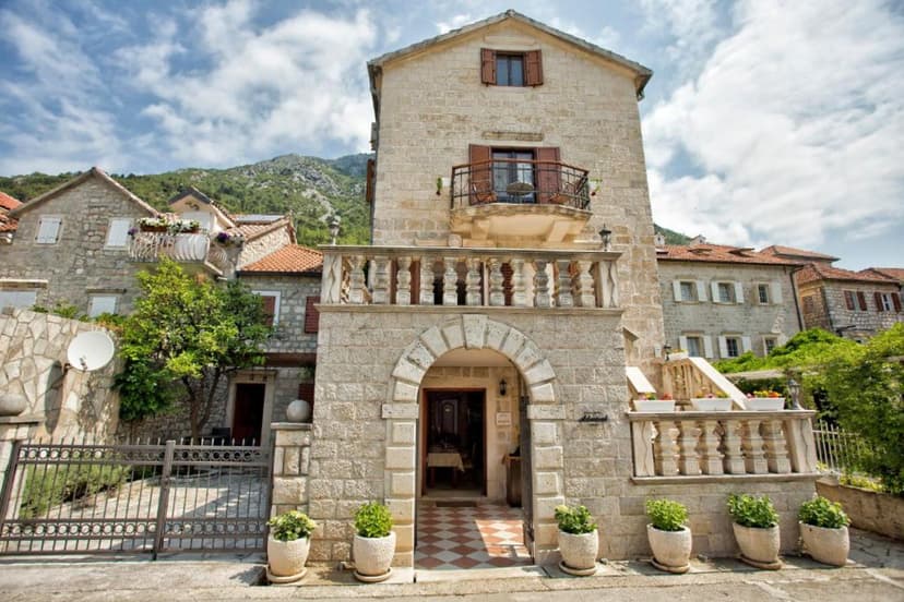 21 Best Wedding Venues in Montenegro | From Private Villas to Luxury Hotels