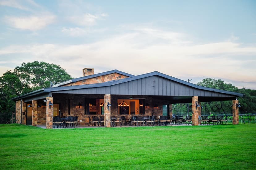 Where to Drink and Eat in Hye, Texas