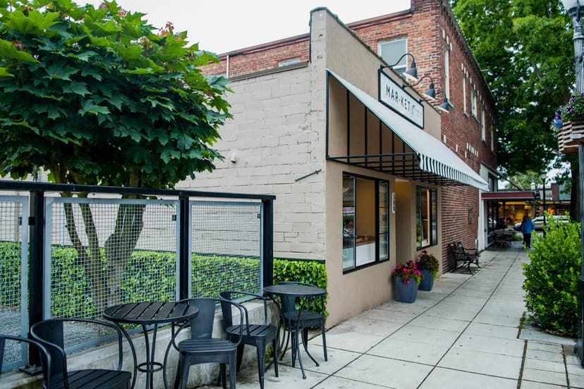 18 Seattle Area Restaurants with Heated and Covered Patios for Outdoor Dining