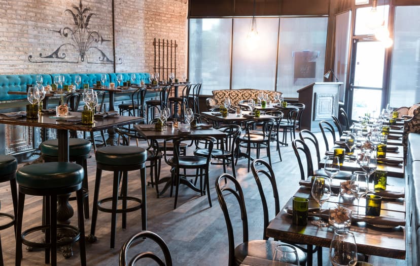 10 Spots In Chicago With The Best Igloo Dining This Winter