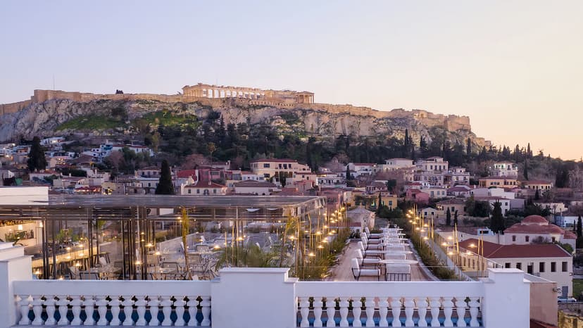 These Are the 15 Best Hotels and Resorts in Greece