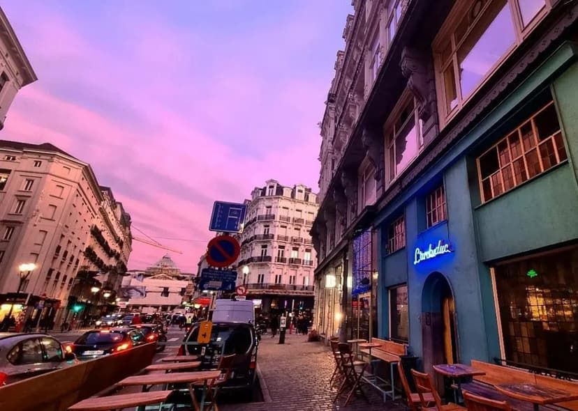 5 Unique Bars For Drinks In Brussels
