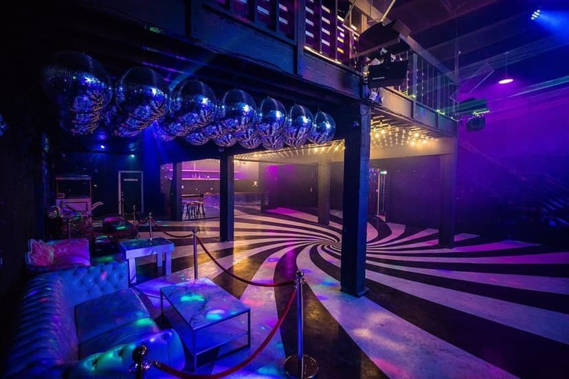 The Top 8 Nightclubs In Seattle For When You Just Want To Dance
