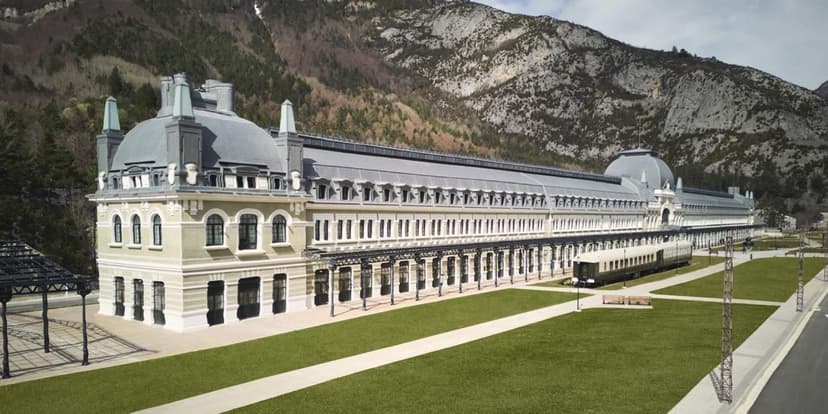 6 Beautiful Hotels That Were Once Train Stations