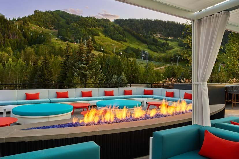 These Three Rooftop Spots In Aspen Are Hidden Gems