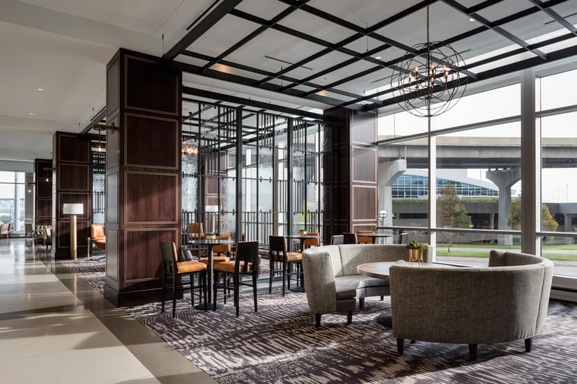 17 Best Hotels in Omaha, NE for 2023 (Top-Rated Stays!)