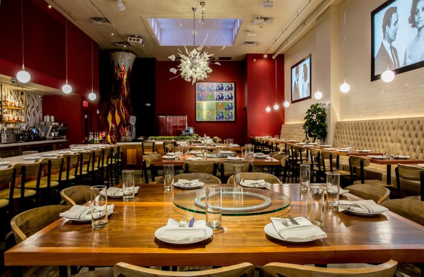 14 First-Rate Restaurants Near the New Orleans Convention Center