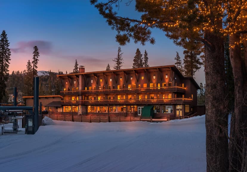 The 7 Best Lake Tahoe Ski Resorts