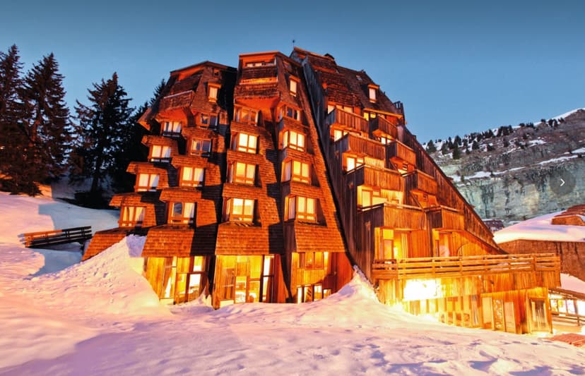 The most beautiful alpine ski resorts in France