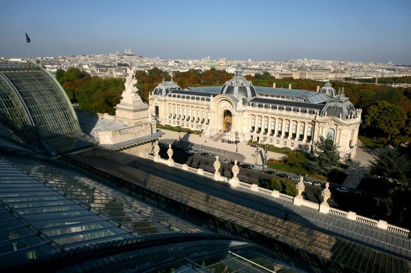 The 15 Best Museums in Paris, From the Louvre to the Louis Vuitton Foundation