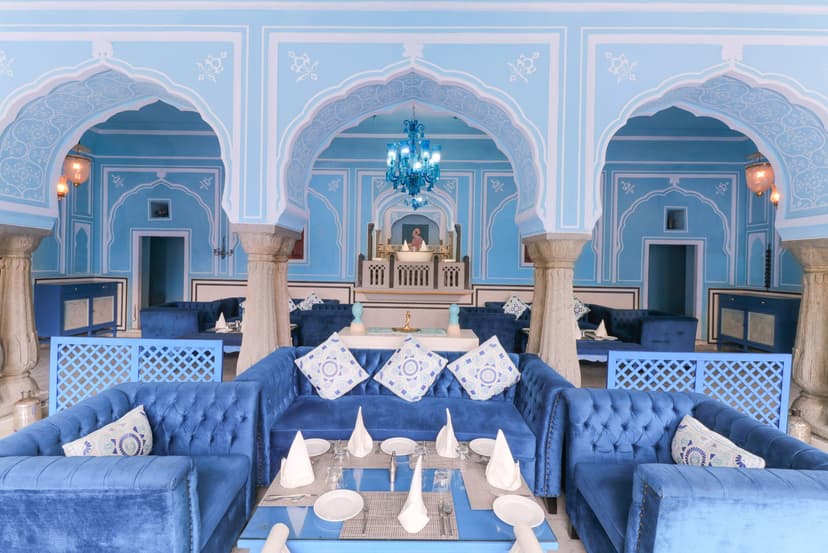 The Best Restaurants in Jaipur for Outdoor Dining, From Rooftop Lounges to Microbreweries