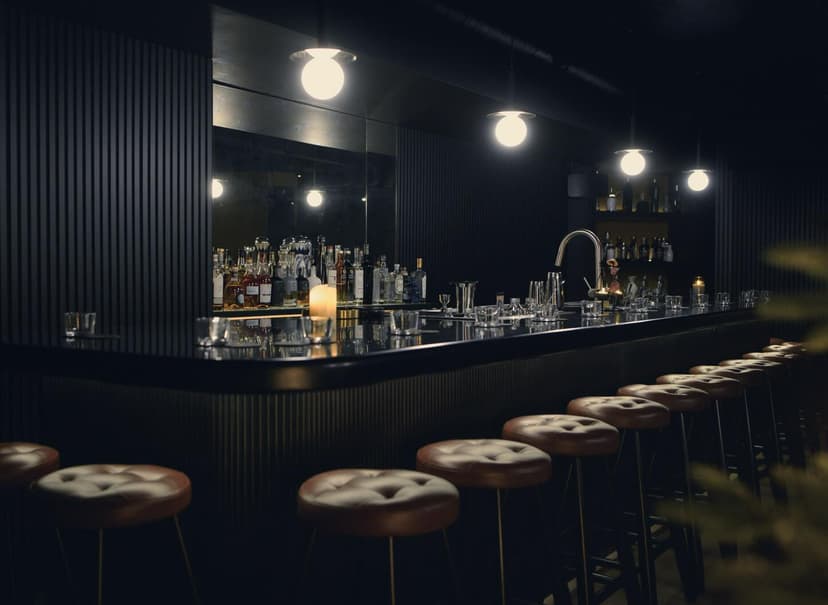 8 Stylish New London Bars