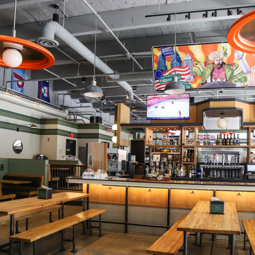 The 8 Best Sports Bars In Philly
