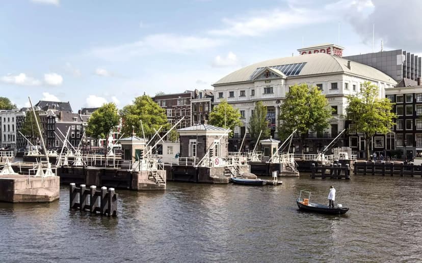 10 Epic Hotels In Amsterdam