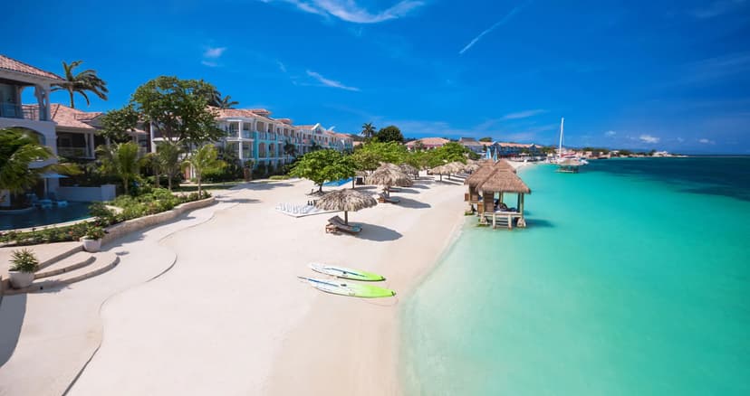 The 25 Best Resorts in the Caribbean: 2022 Readers’ Choice Awards