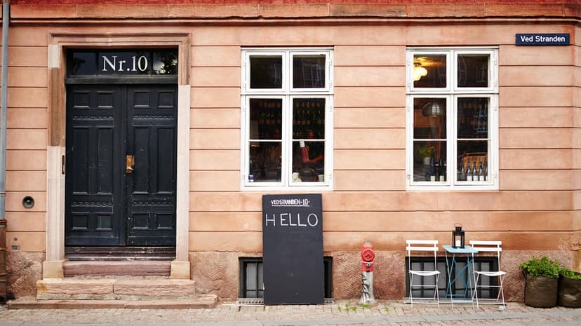 15 Best Bars in Copenhagen