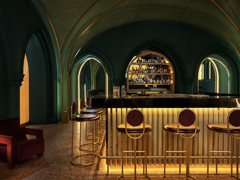 4 Stunning Hotel Bars In Europe Worth Traveling For