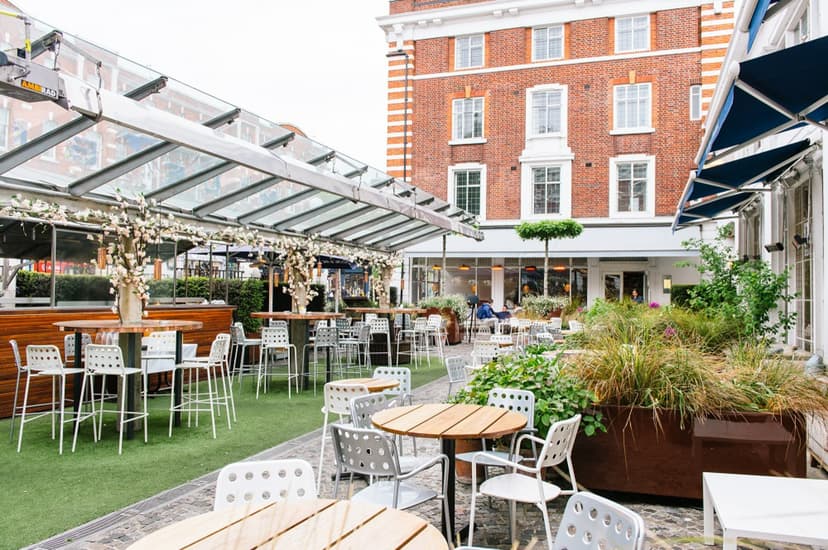 Where the royals love to eat and drink in London