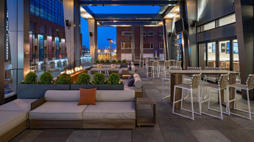 The 23 Best Rooftop Bars In Indianapolis