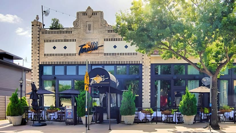 The 44 best rooftop bars in Fort Worth