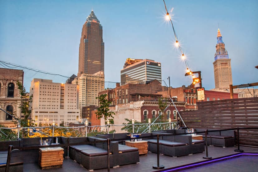 7 Best Rooftop Bars in Cleveland - Complete Guide