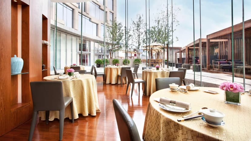 Over-the-Top Luxury Dining Experiences in Shanghai