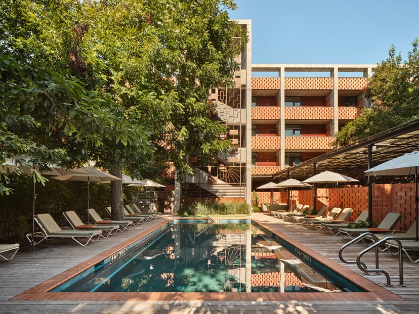 The 7 Best Hotel Pools in Austin